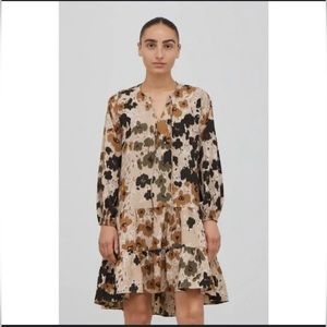 Grade and Gather Drop Waist Dress, size M